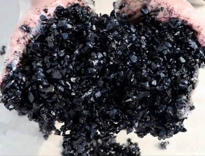 镜湖沥青冷补料（沥青砂）的优势特点与施工流程解析